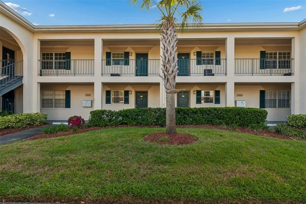 10314 CARROLLWOOD COURT # 56, TAMPA, FL 33618