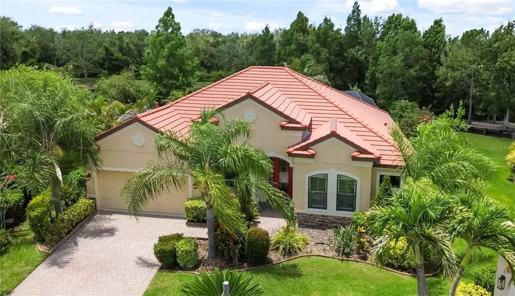 8057 RIO BELLA PLACE, UNIVERSITY PARK, FL 34201