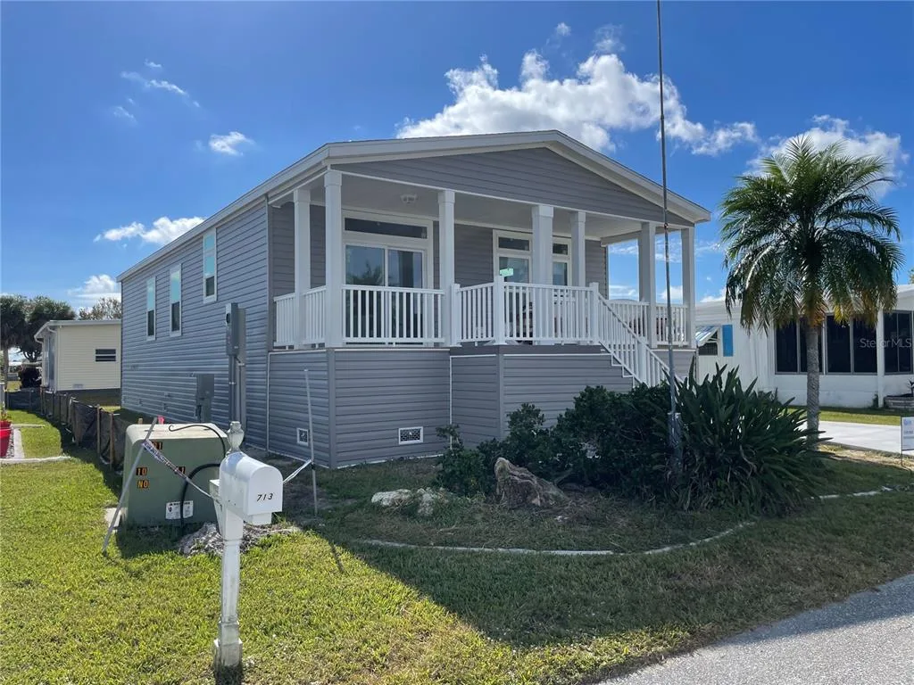 715 BLACKBURN BLVD, NORTH PORT, FL 34287