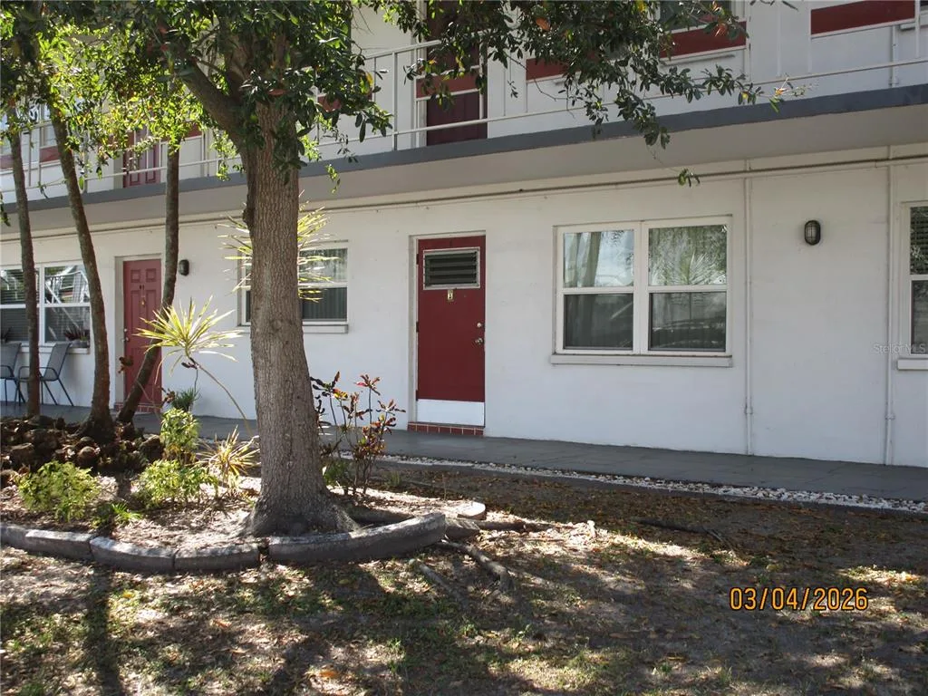 5920 18TH STREET N # 8, ST PETERSBURG, FL 33714