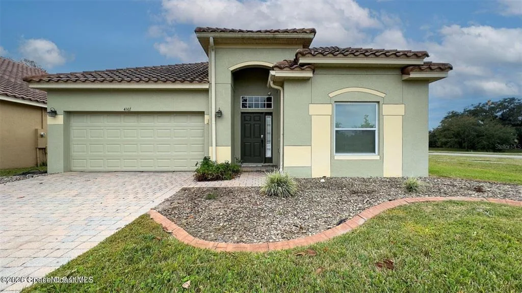 4367 FITZROY REEF DRIVE, MIMS, FL 32754