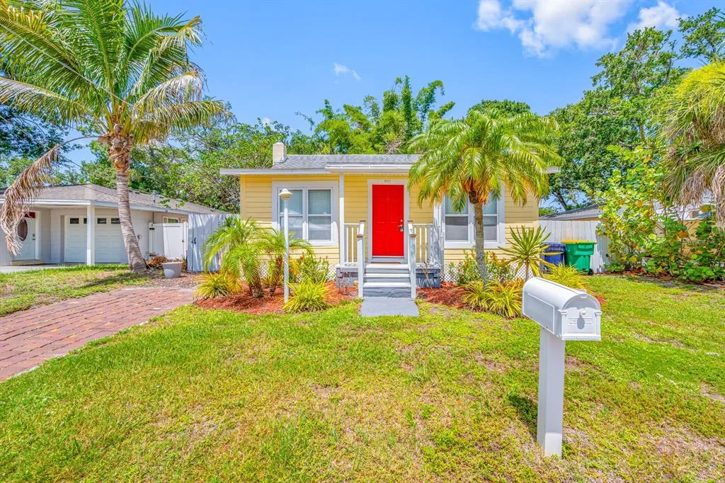 907 18TH AVENUE W, PALMETTO, FL 34221