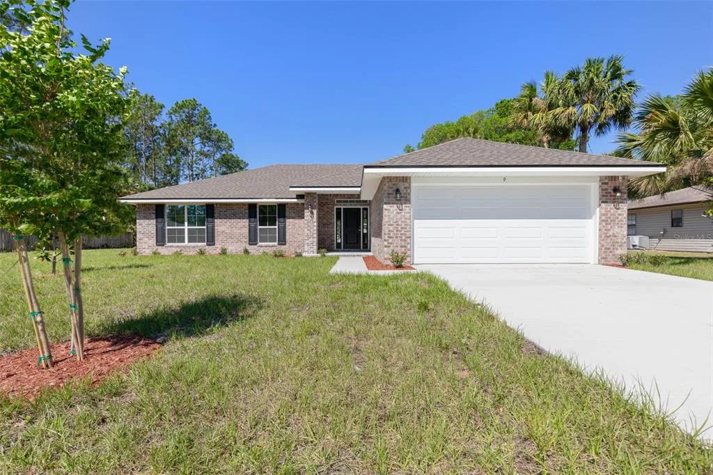 105 PALMWOOD DRIVE, PALM COAST, FL 32164