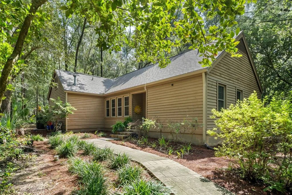 5225 SW 86TH TERRACE, GAINESVILLE, FL 32608