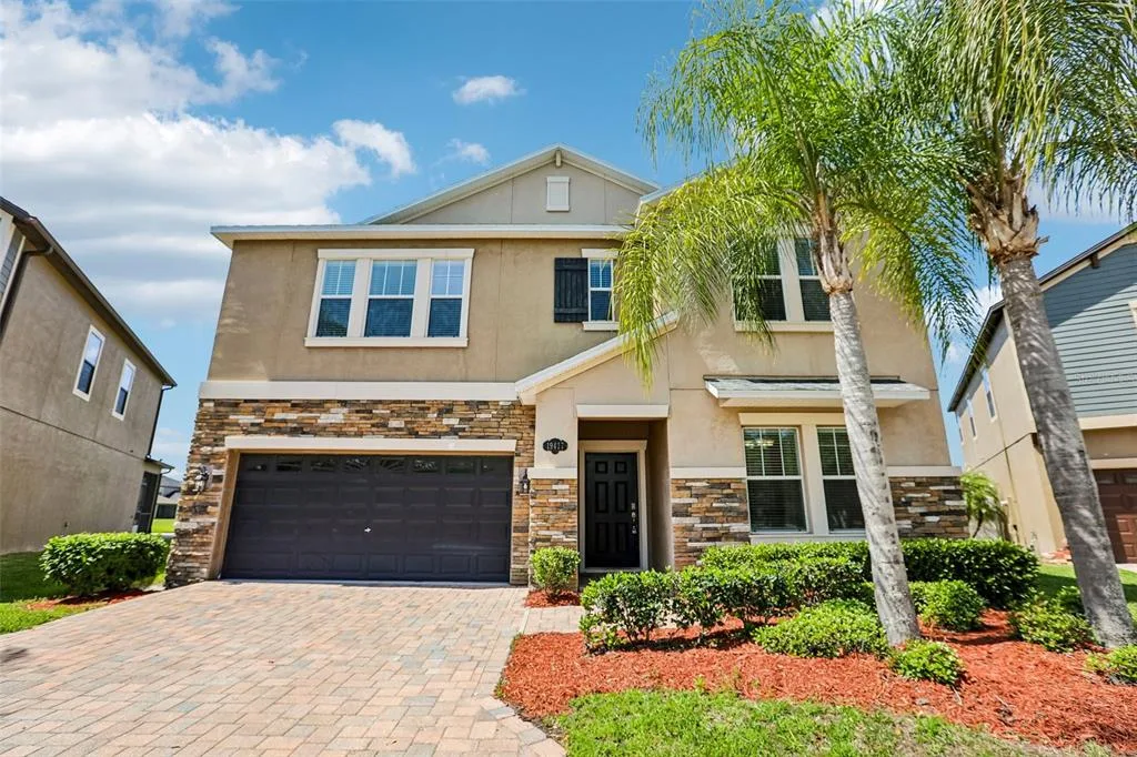 19417 PADDOCK VIEW DRIVE, TAMPA, FL 33647