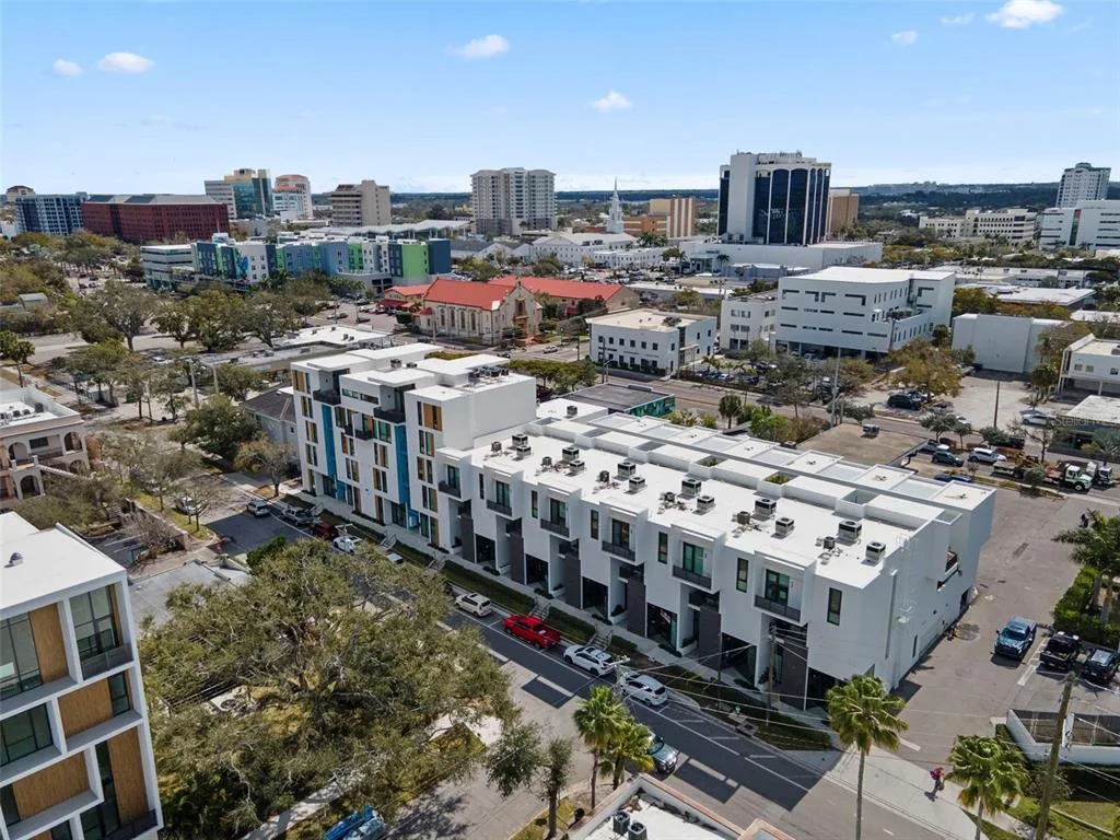 1558 4TH ST # 212, SARASOTA, FL 34236