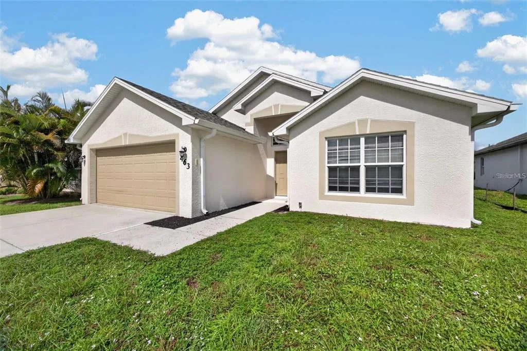 463 WINWOOD COURT, PORT CHARLOTTE, FL 33954