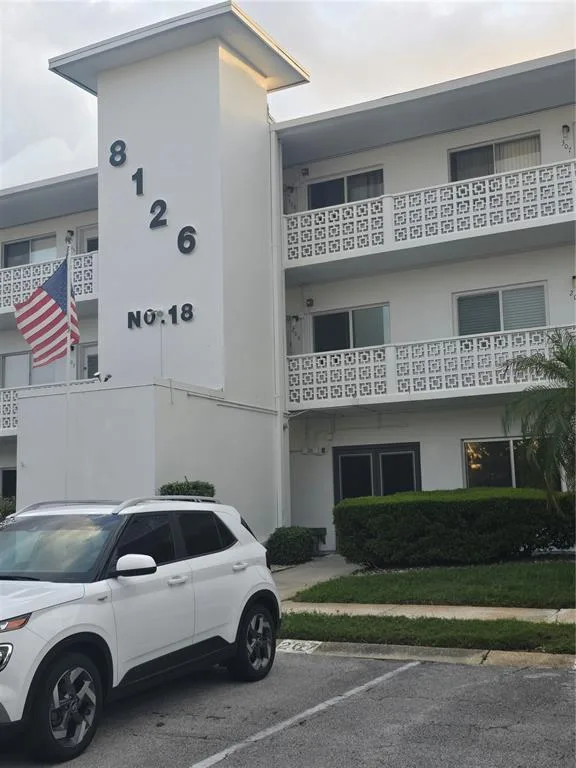 8126 112TH STREET # 306, SEMINOLE, FL 33772