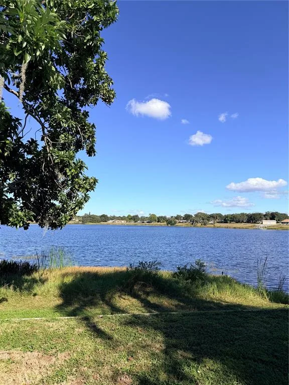 915 W MAIN STREET, LAKE HAMILTON, FL 33851