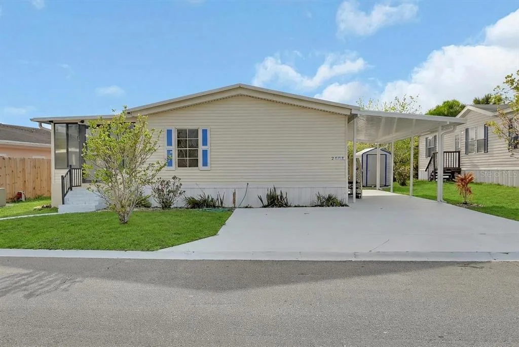 2008 HICKORYWOOD DRIVE, SOUTH DAYTONA, FL 32119