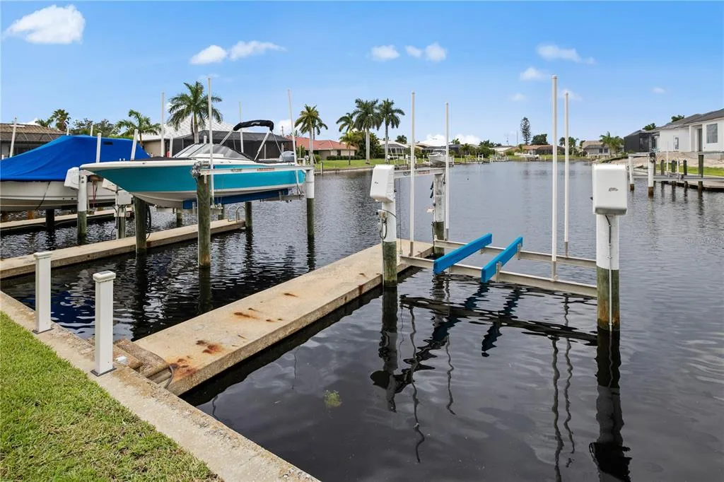 1217 GORDA CAY LANE, PUNTA GORDA, FL 33950