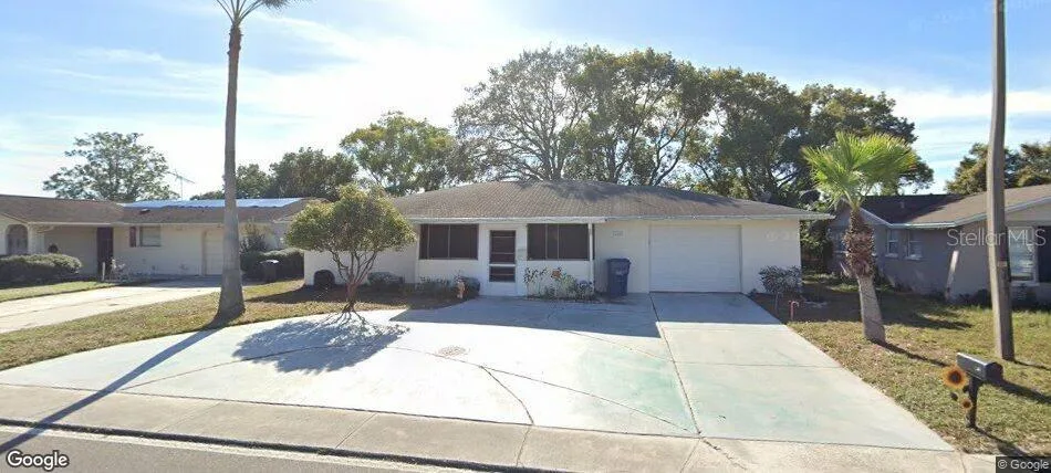 8220 FOX HOLLOW DRIVE, PORT RICHEY, FL 34668