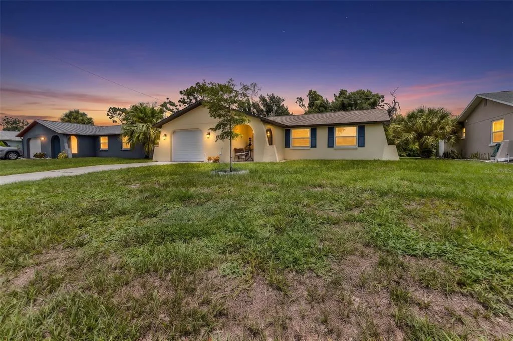 1032 ELAINE STREET, VENICE, FL 34285
