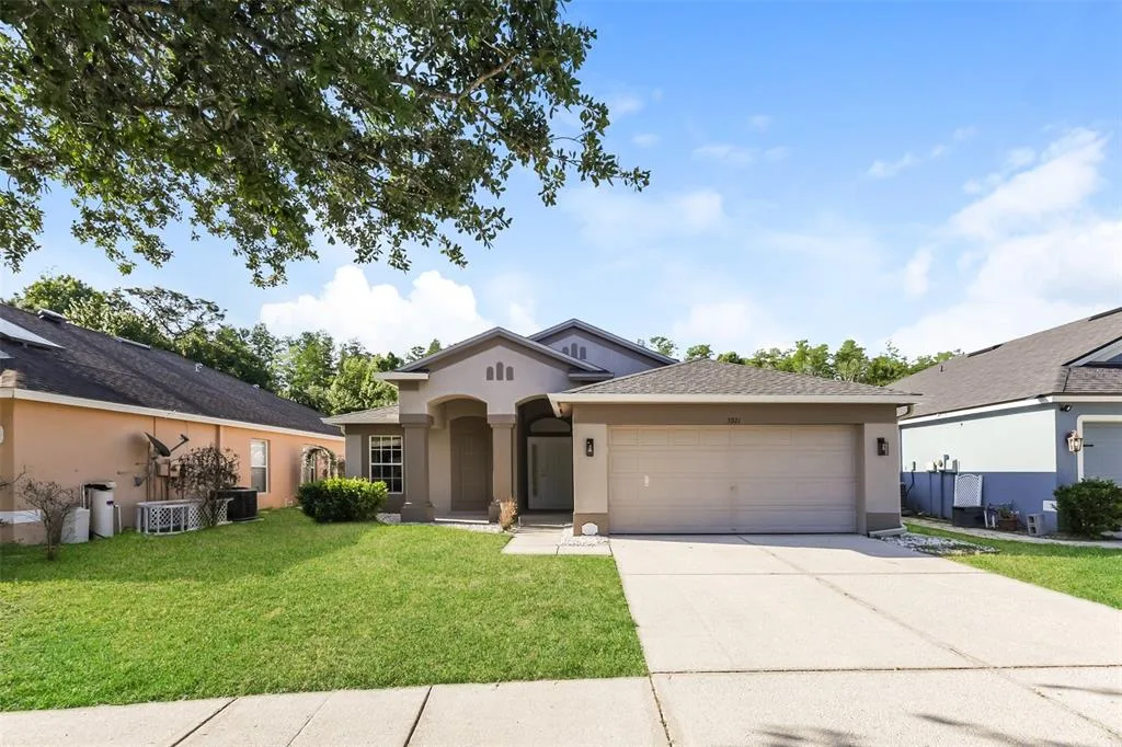 5921 WAR ADMIRAL DRIVE, WESLEY CHAPEL, FL 33544