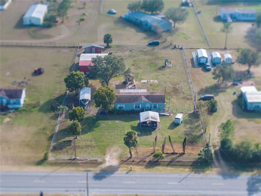 11404 LITHIA PINECREST ROAD, LITHIA, FL 33547