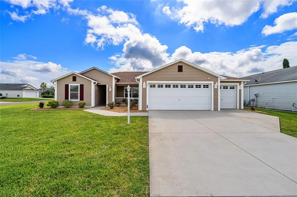 2446 HOPESPRING LOOP, THE VILLAGES, FL 32162