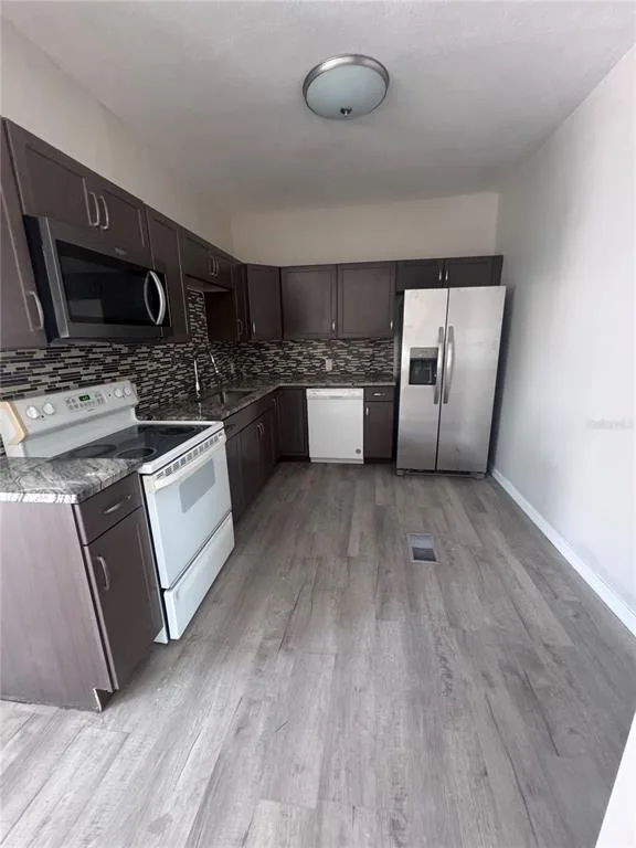 32 ADA STREET, TARPON SPRINGS, FL 34689
