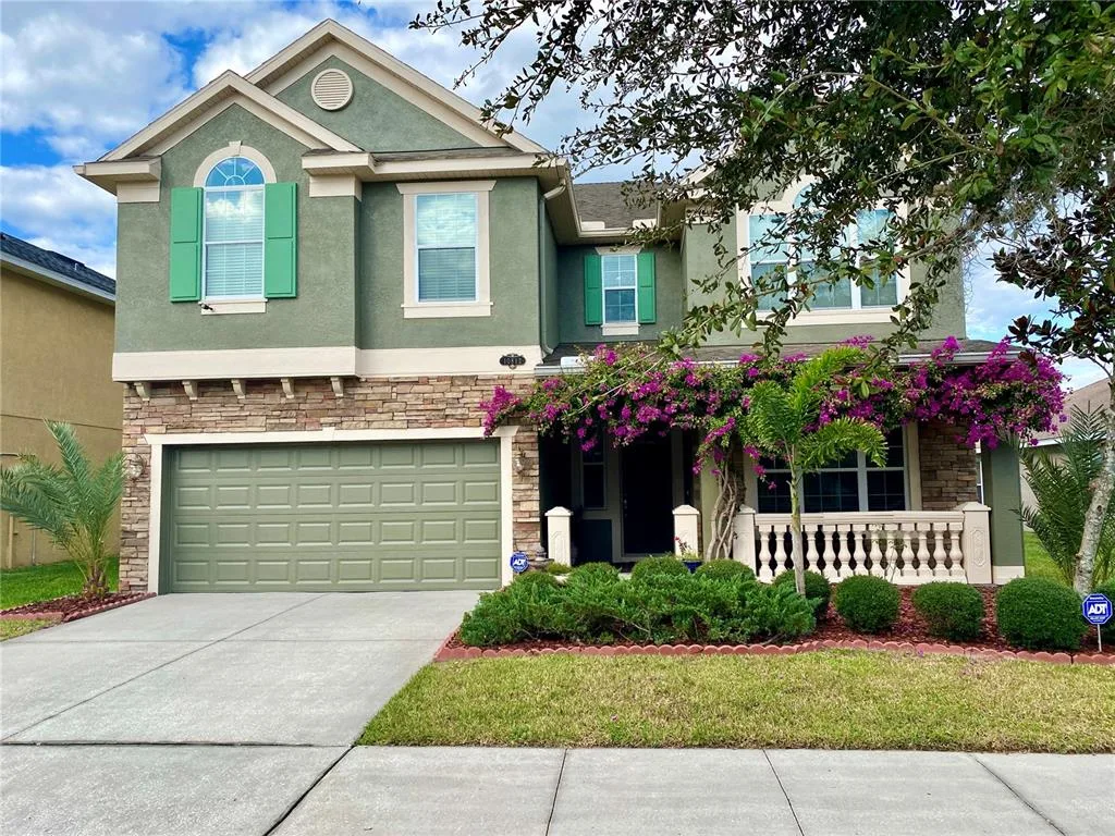 10812 ANCIENT FUTURES DRIVE, TAMPA, FL 33647