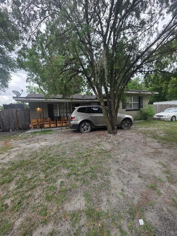 8311 N 18TH STREET, TAMPA, FL 33604