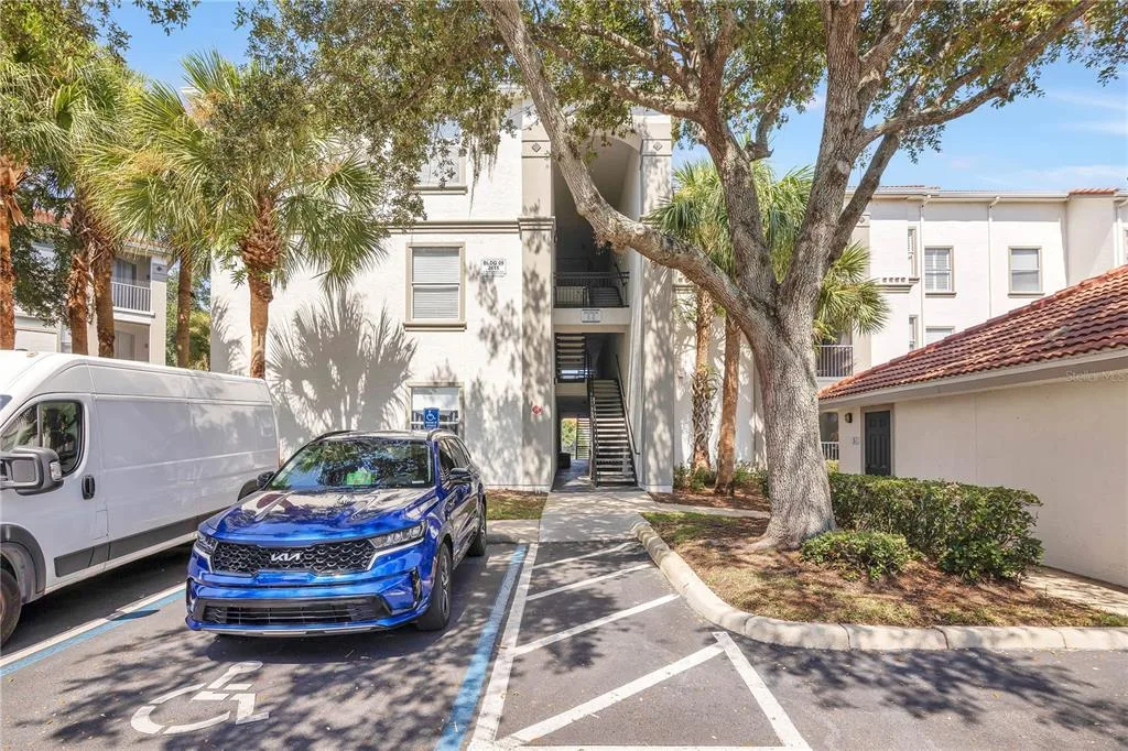 2615 MAITLAND CROSSING WAY # 104, ORLANDO, FL 32810