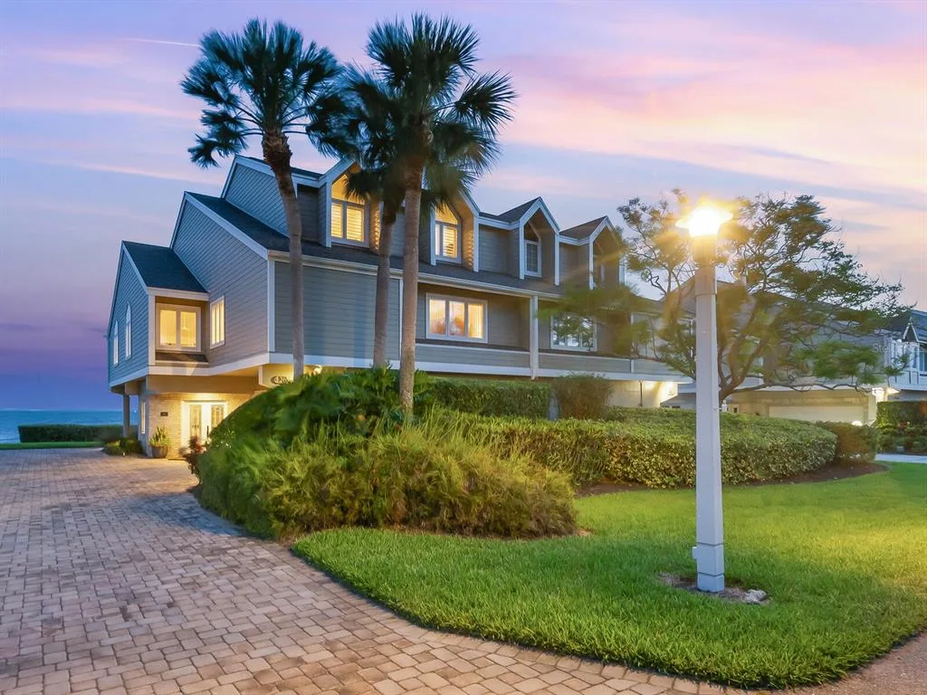 26 TIDY ISLAND BOULEVARD, BRADENTON, FL 34210