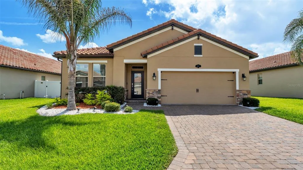 4007 PRIMA LAGO CIRCLE, LAKELAND, FL 33810