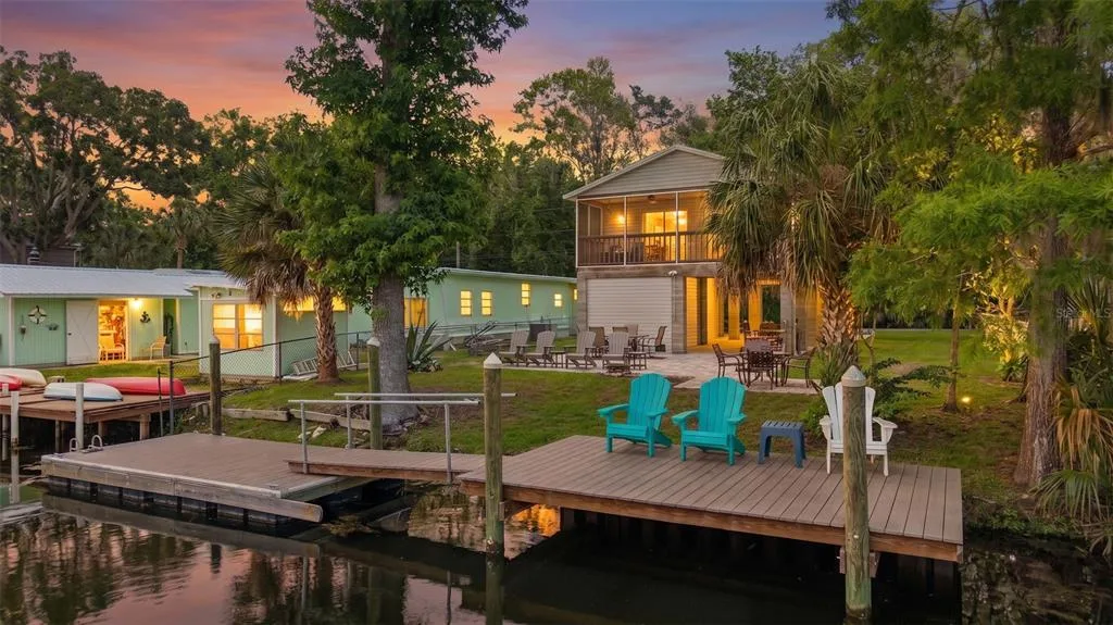 6183 WAVERLY ROAD, WEEKI WACHEE, FL 34607