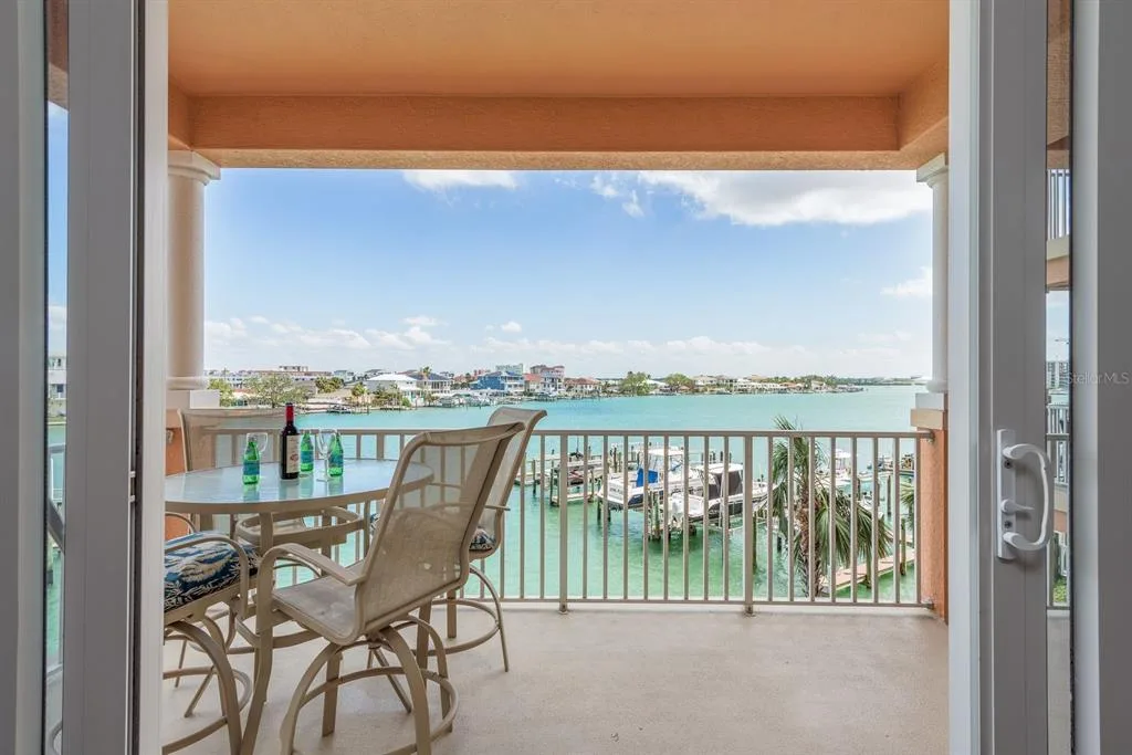 530 S GULFVIEW BOULEVARD # 303, CLEARWATER, FL 33767