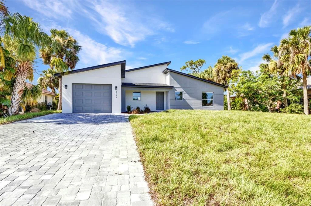 3435 W PRICE BOULEVARD, NORTH PORT, FL 34286