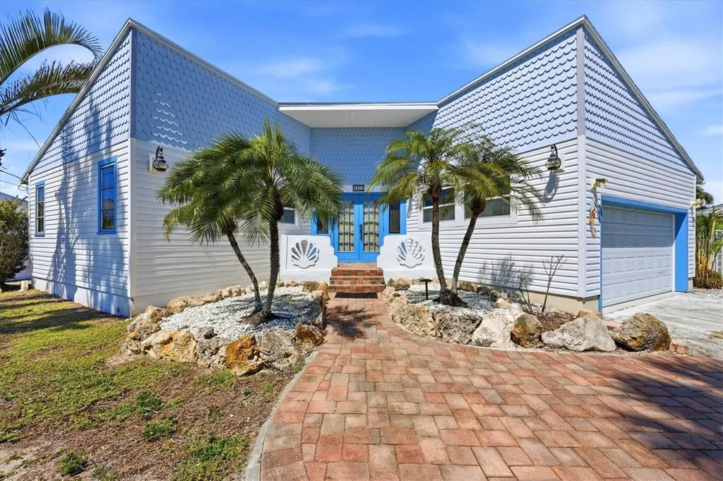 1052 KANT STREET, ENGLEWOOD, FL 34224