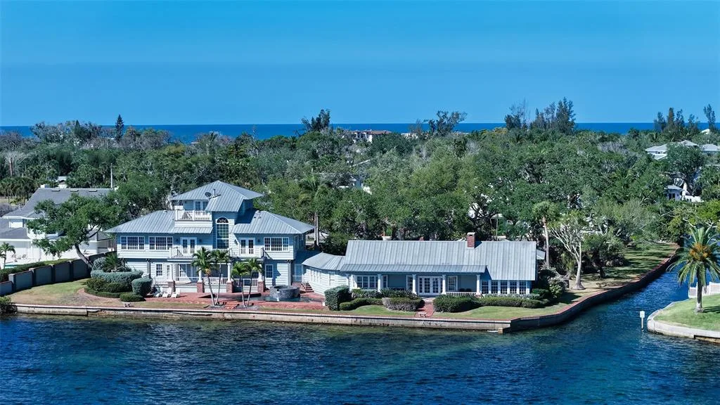 1249 S BASIN LANE, SARASOTA, FL 34242
