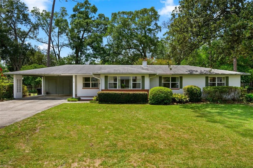 3919 SW 4TH PLACE, GAINESVILLE, FL 32607