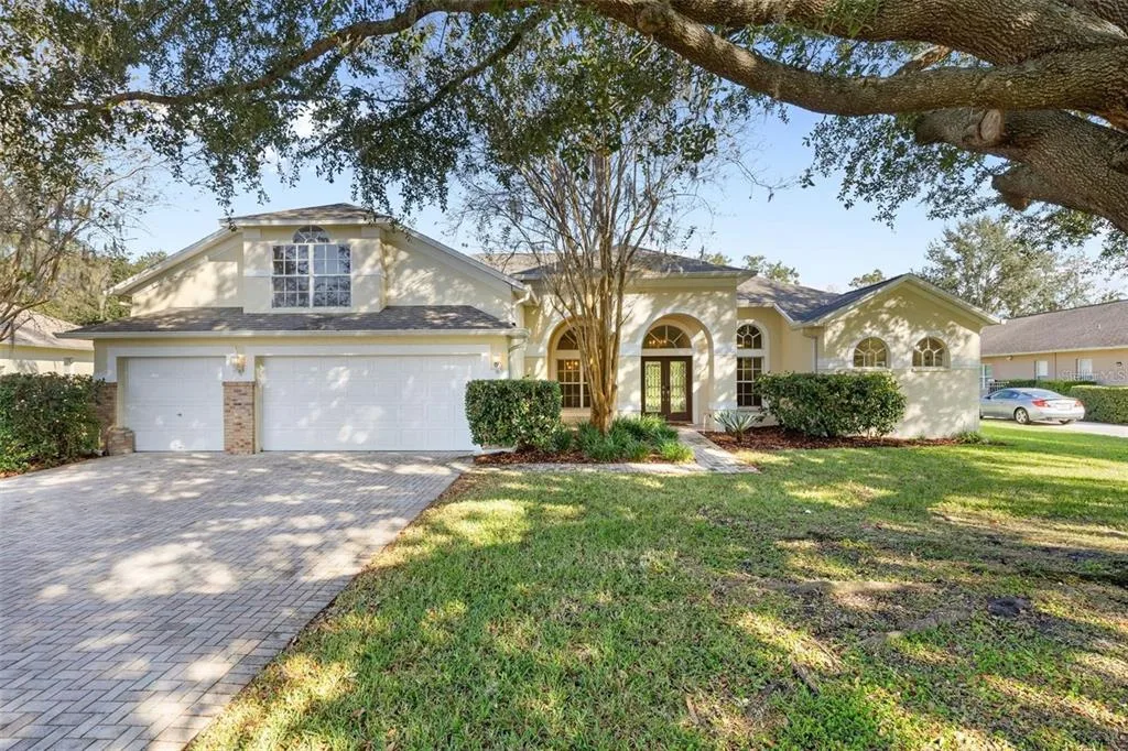 1452 KENSINGTON WOODS DRIVE, LUTZ, FL 33549