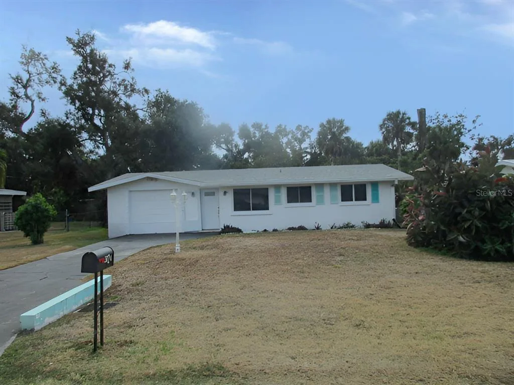 3024 WILLIAMSBURG STREET, SARASOTA, FL 34231