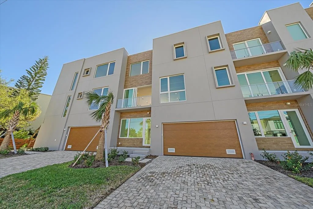 1720 ALDERMAN STREET, SARASOTA, FL 34236