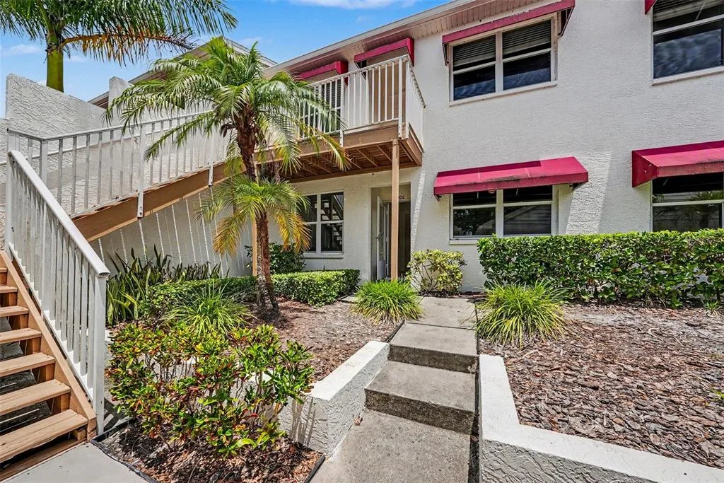 1400 WATER VIEW DRIVE W # 102, LARGO, FL 33771