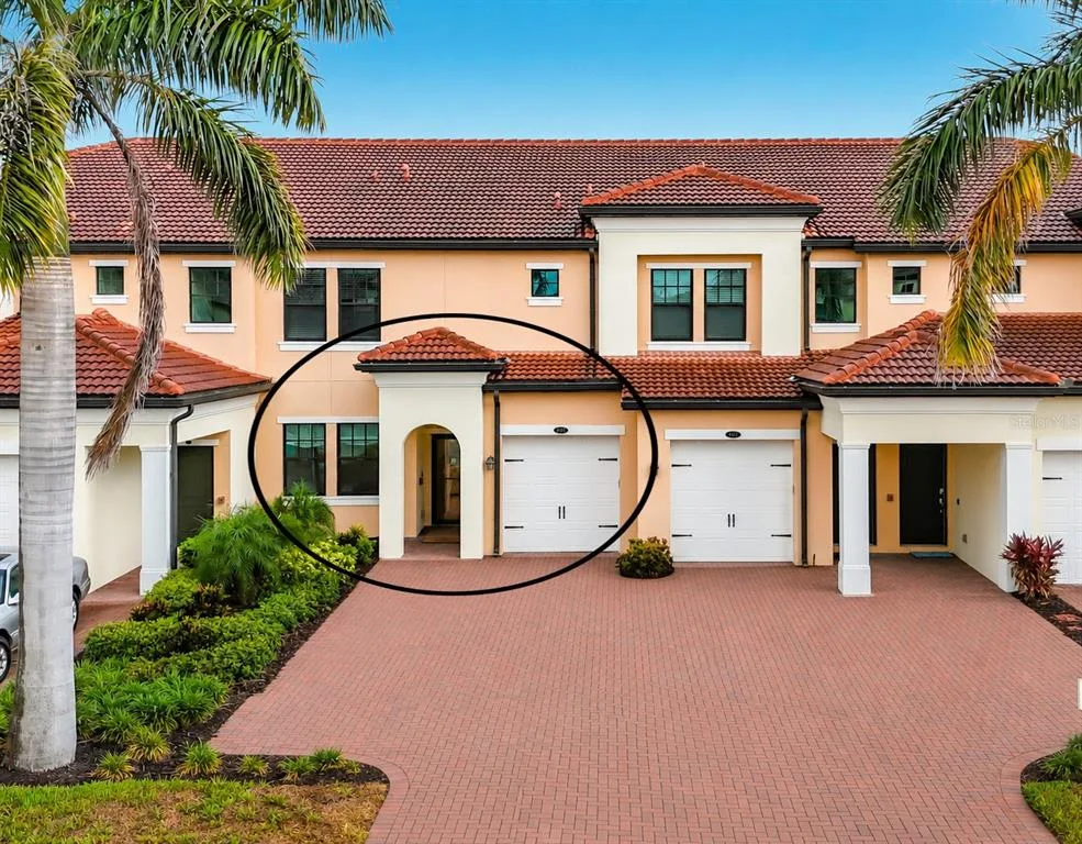 10051 CROOKED CREEK DRIVE # 102, VENICE, FL 34293