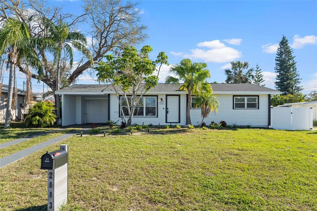 2003 6TH PLACE SW, LARGO, FL 33770
