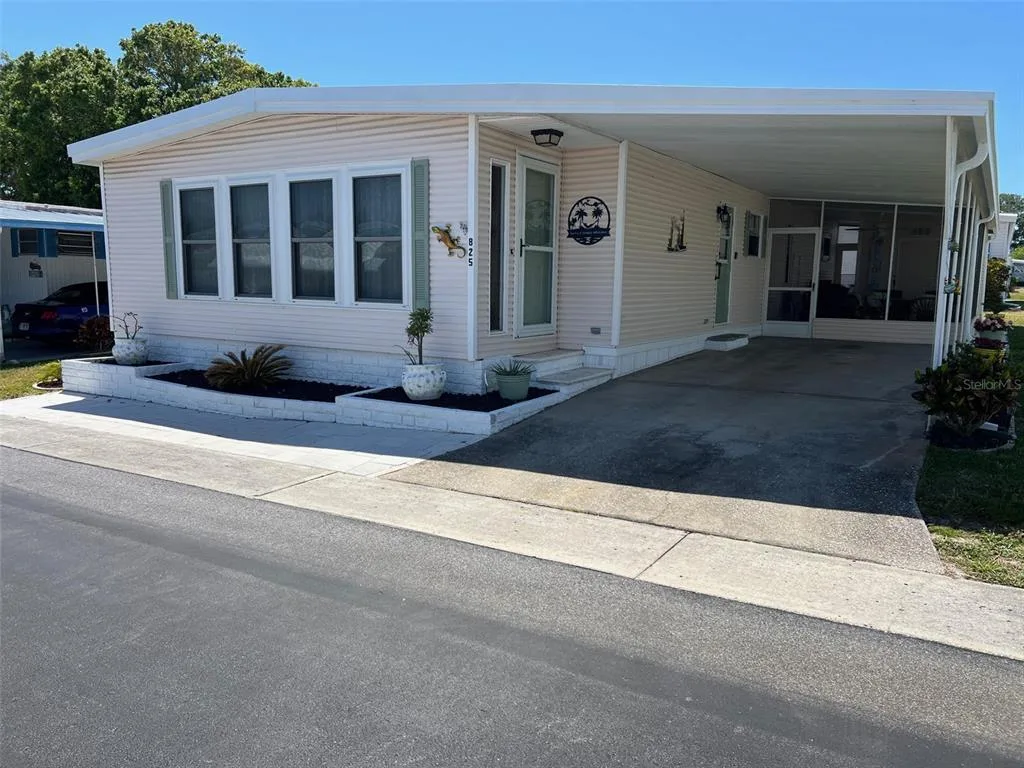 825 COCONUT PALM STREET, LARGO, FL 33778