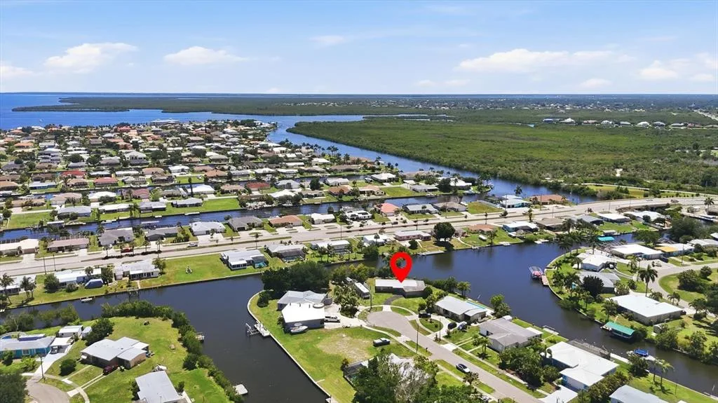 108 BUCKEYE AVENUE NW, PORT CHARLOTTE, FL 33952