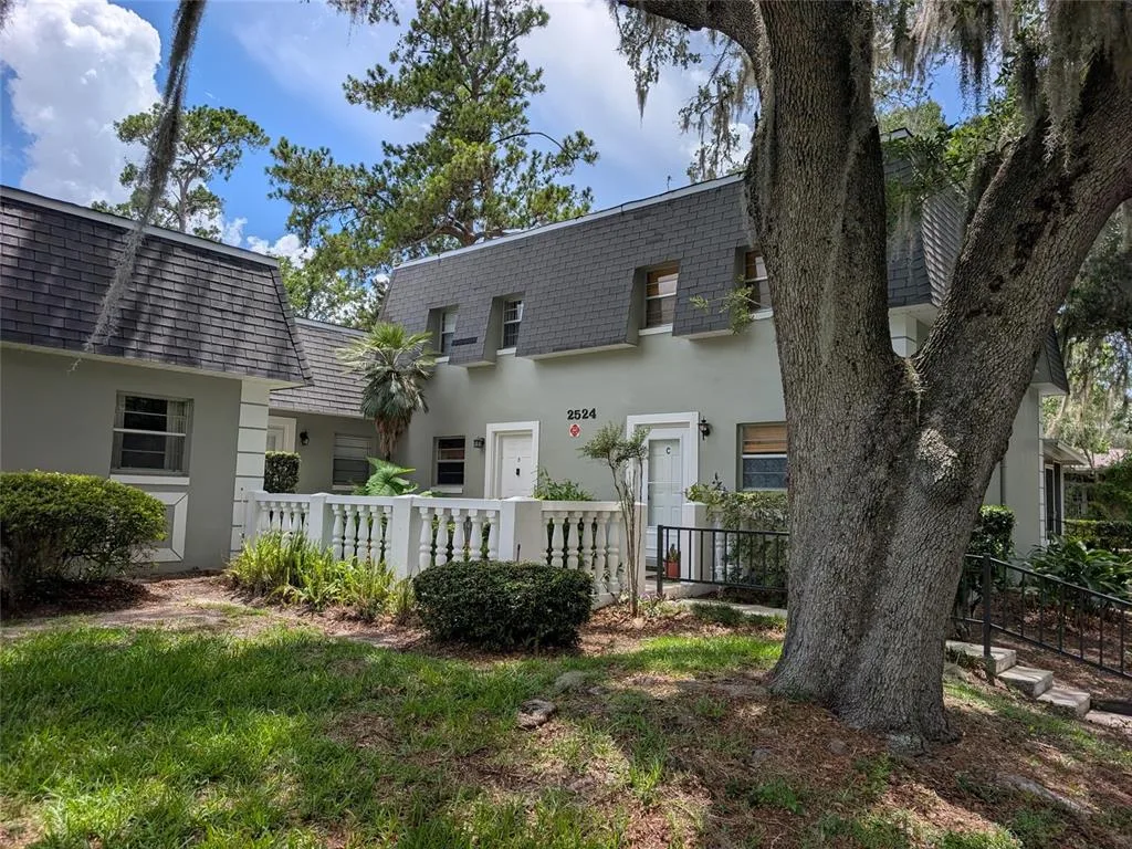 2524 SE 15TH AVENUE # B, OCALA, FL 34471