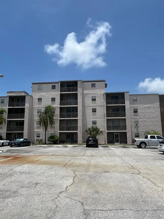 5541 BAY BOULEVARD # 107, PORT RICHEY, FL 34668