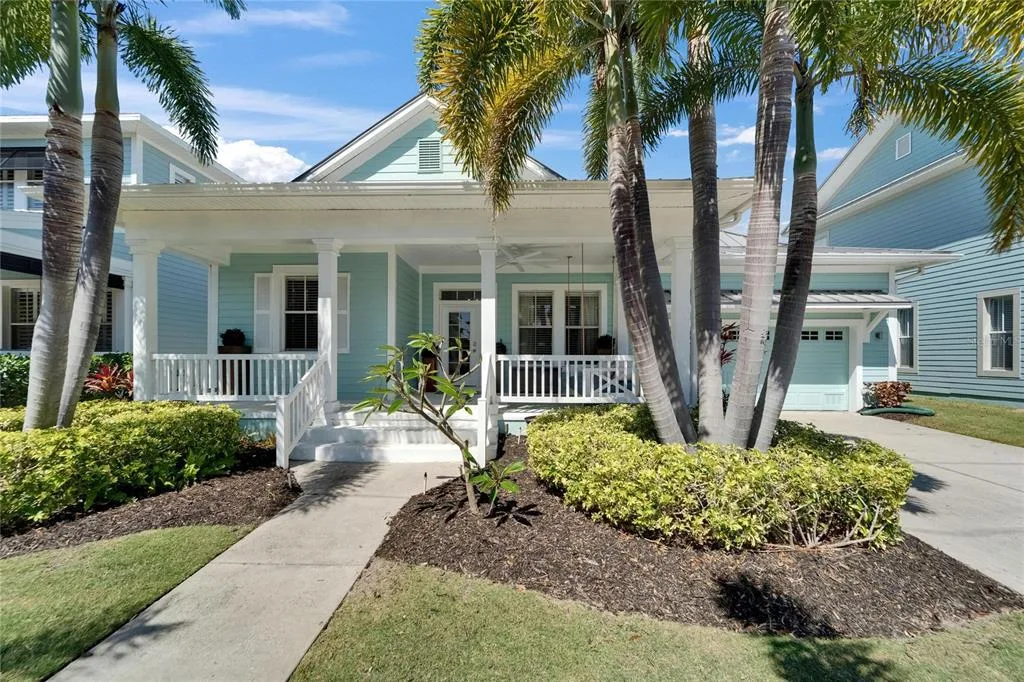 426 ISLEBAY DRIVE, APOLLO BEACH, FL 33572