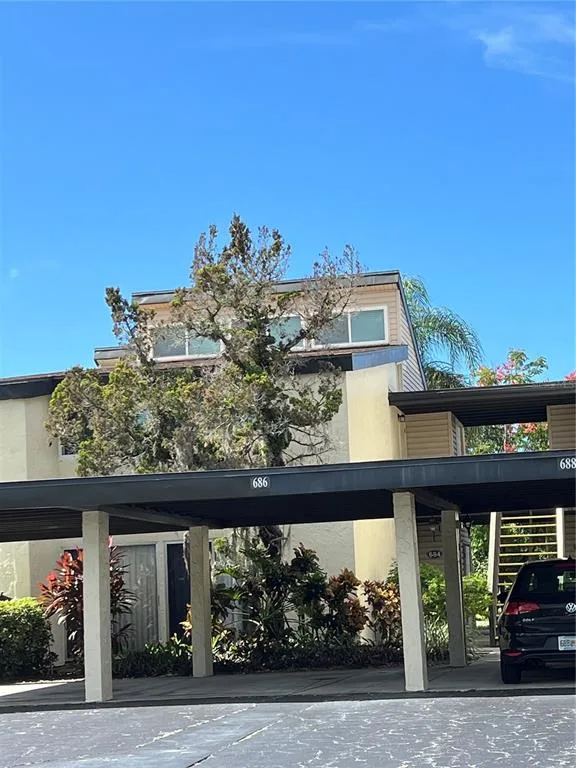 686 WHITE PINE TREE ROAD # 64, VENICE, FL 34285