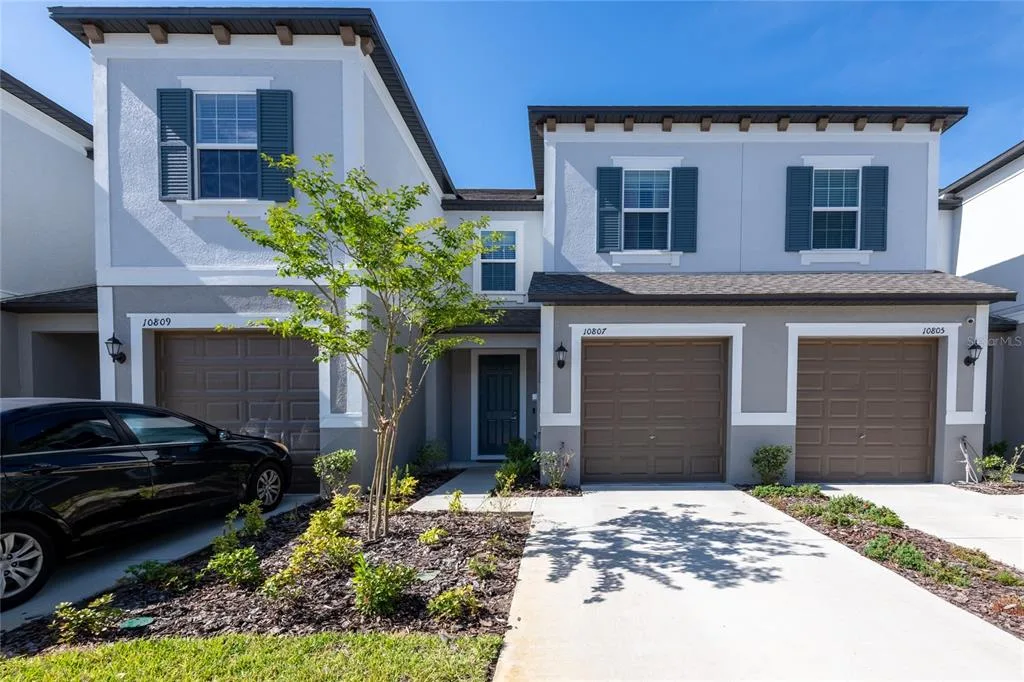 10807 E FORT WHITE COURT, TAMPA, FL 33647