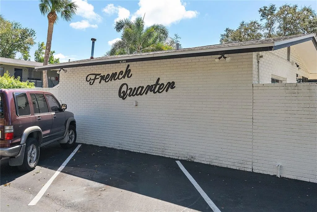 6266 1ST AVENUE S # 29, ST PETERSBURG, FL 33707