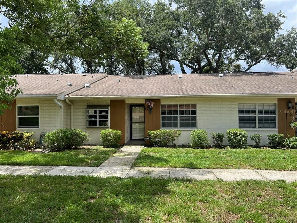 2297 LARK CIRCLE E # C, PALM HARBOR, FL 34684