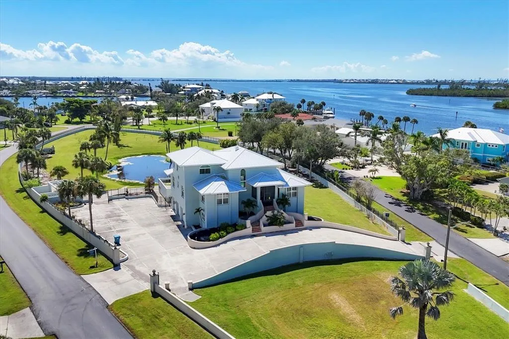 342 GREEN DOLPHIN DRIVE, PLACIDA, FL 33946
