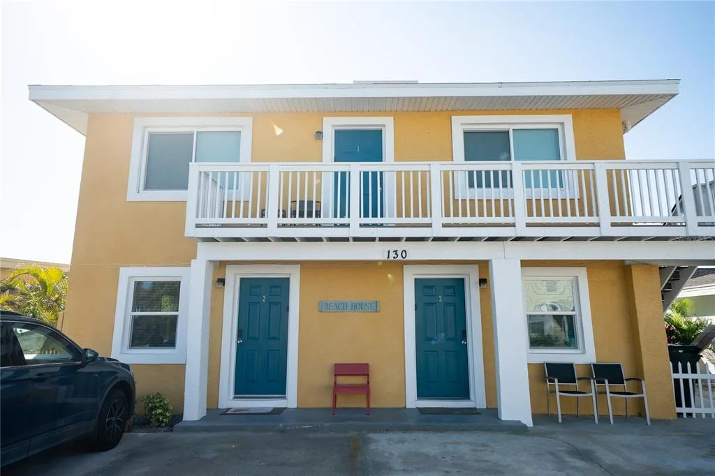 130 177TH TER W, REDINGTON SHORES, FL 33708