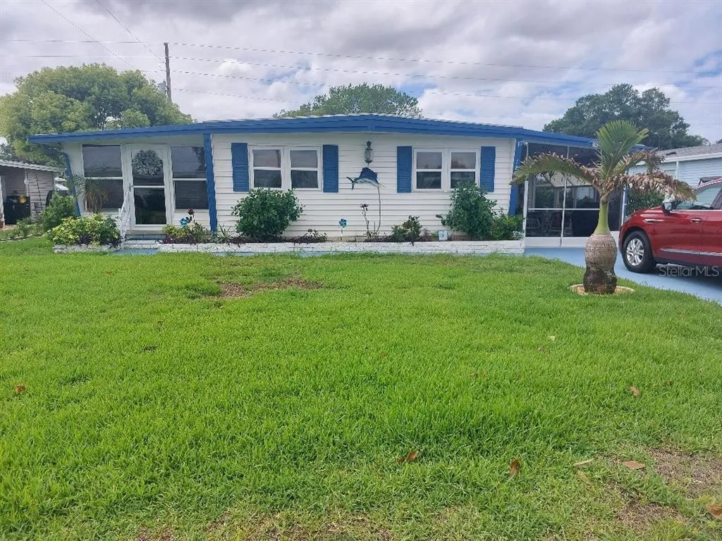 184 INDEPENDENCE AVENUE # 8, PALM HARBOR, FL 34684